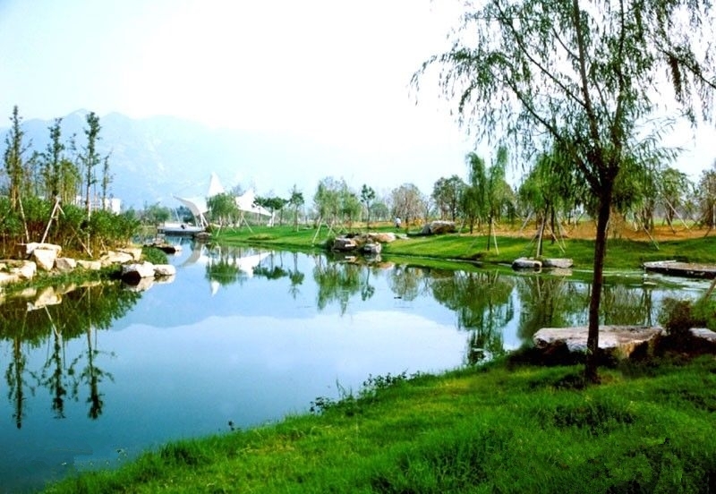 溫州大學(xué) 山水學(xué)府的詩(shī)意畫卷